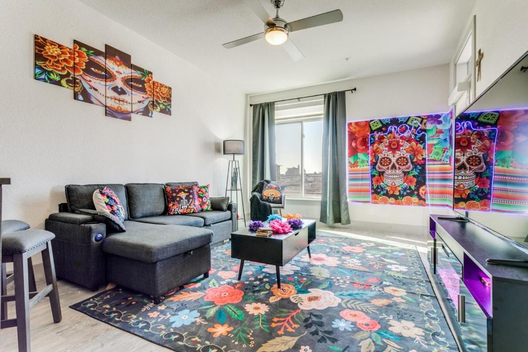 Viva Fiesta Condo On San Antonio Riverwalk Buitenkant foto